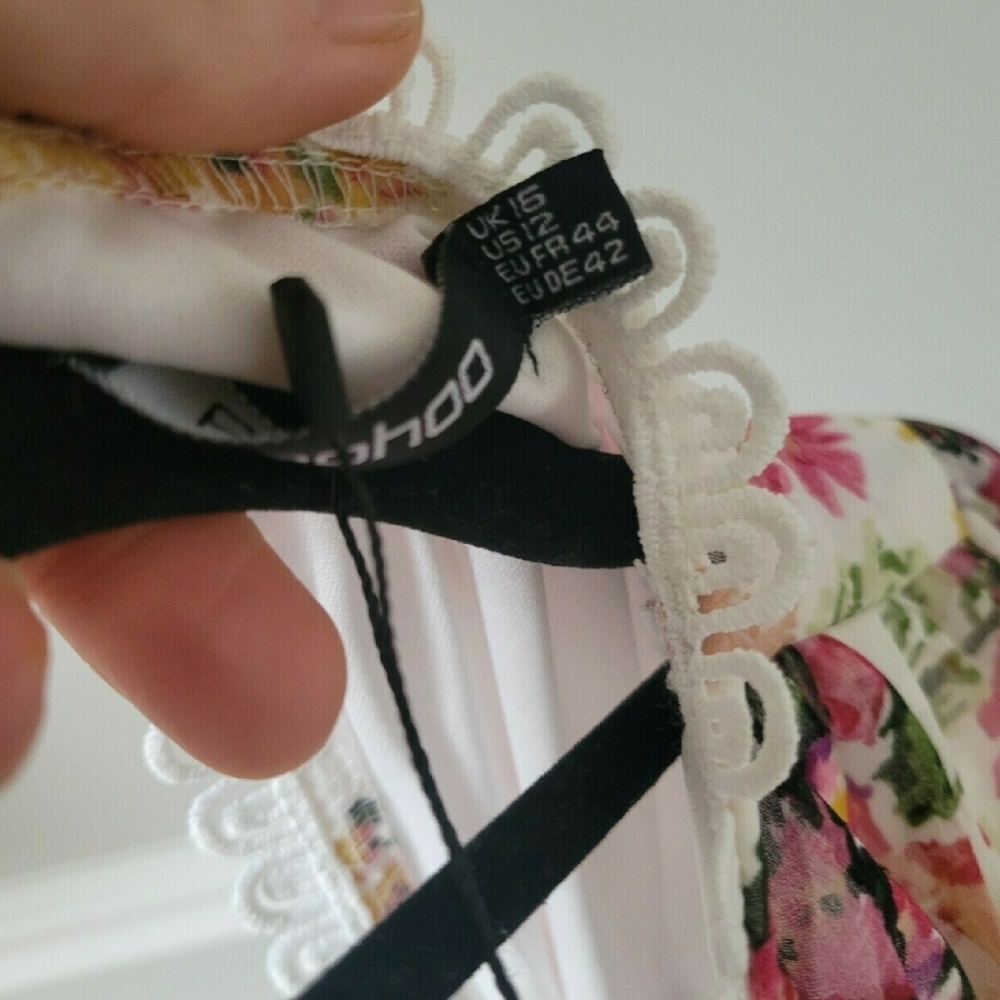 Boohoo Dobbi Skater Dress (12) - Picture 2 of 6
